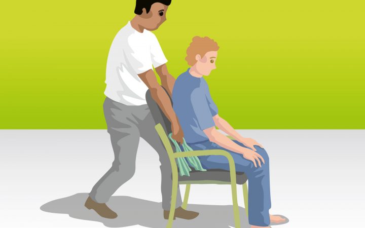 Aufrichtung eines sitzenden Bewohners