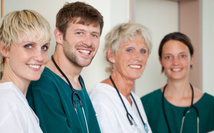 Teamwork: Wie Pflegekräfte gemeinsam mehr erreichen